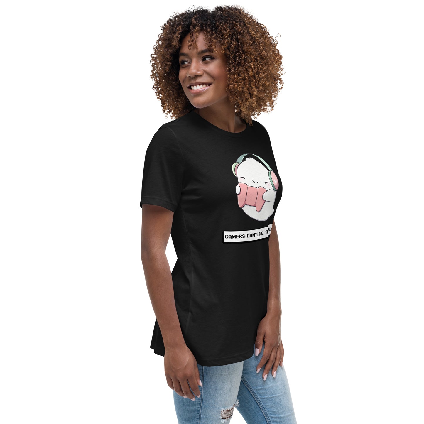 Women's Relaxed T-Shirt -  Gamers Don't Die They Respawn