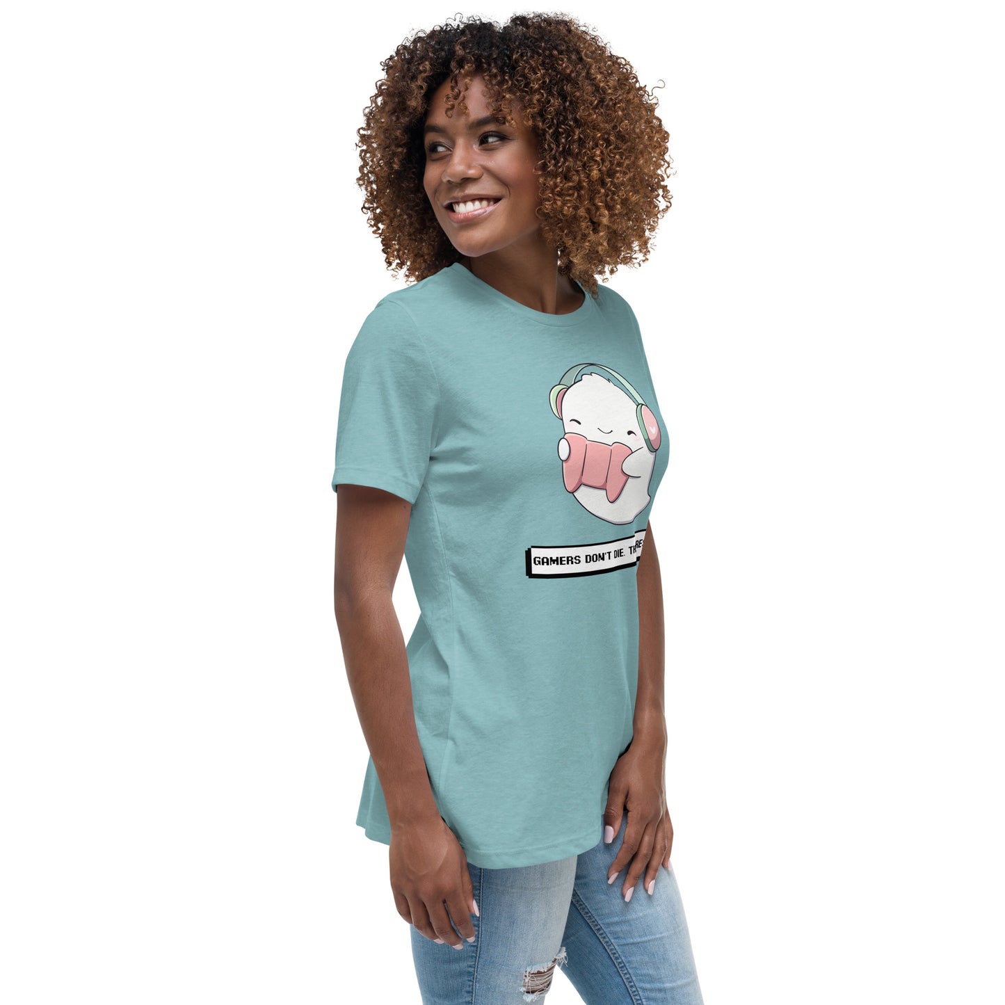 Women's Relaxed T-Shirt -  Gamers Don't Die They Respawn